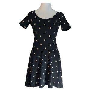 Divided Black Dress,color black/white